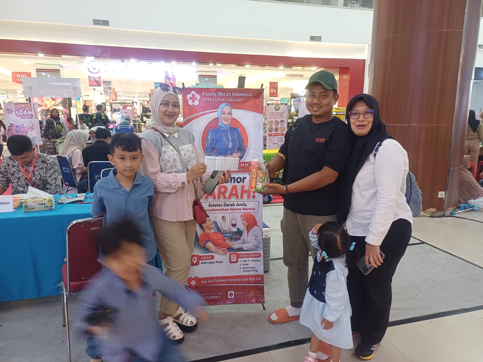 Kegiatan Donor Darah Di Lippo
